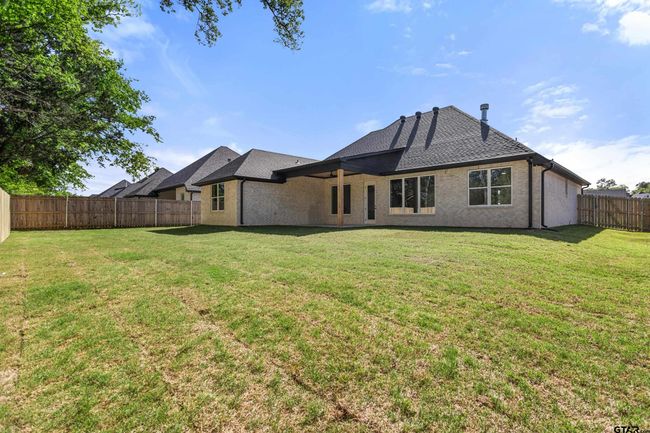 815 Redwing Way, House other with 4 bedrooms, 2 bathrooms and null parking in Whitehouse TX | Image 31