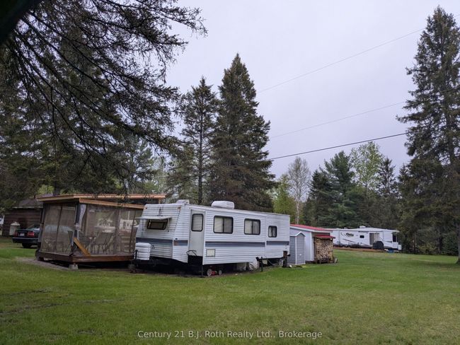836 Lake Nipissing Rd, Home with 0 bedrooms, 1 bathrooms and null parking in Nipissing ON | Image 5