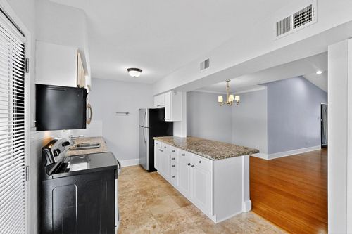 apt-203-7736 Meadow Rd, Dallas, TX, 75230-4811 | Card Image