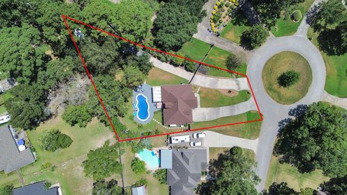 910 Apollo St, New Caney, TX, 77357-3007 | Card Image