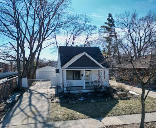 2679 Oxford Rd, Berkley, MI, 48072-3606 | Card Image