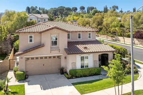19540 Ellis Henry Ct, Newhall, CA, 91321-2152 | Card Image