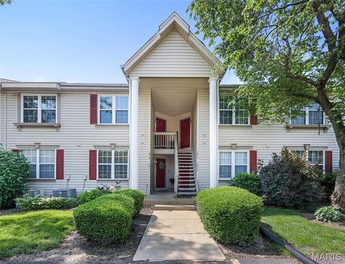 7-1019 Sugar Creek Ct, Saint Peters, MO, 63376-7469 | Card Image