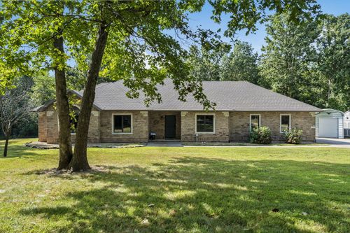 4660 E Red Oak Ln, Springfield, MO, 65803-7138 | Card Image