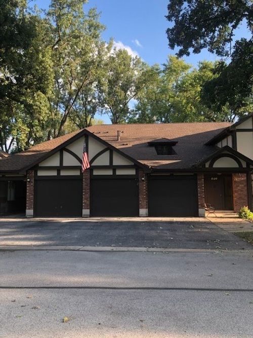 50b-8125 Willow Dr, Palos Hills, IL, 60465-2567 | Card Image