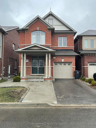 9 Humberstone Cres, House other with 2 bedrooms, 1 bathrooms and 2 parking in Brampton ON | Image 1