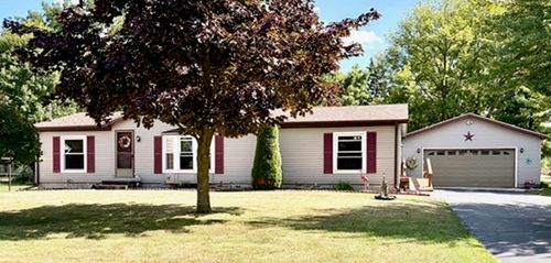 608 E Liberty Street, Chesaning Village, MI, 48616 | Card Image