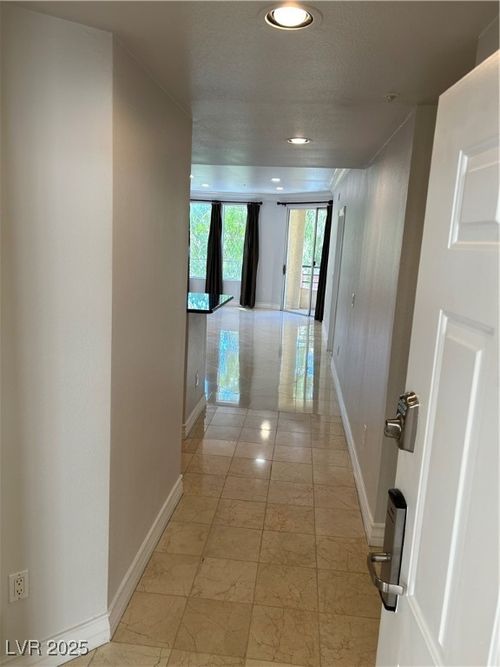205-270 E Flamingo Rd, Las Vegas, NV, 89169-0321 | Card Image
