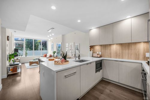 6785 Marlborough Ave, Burnaby, BC, V5J0J3 | Card Image