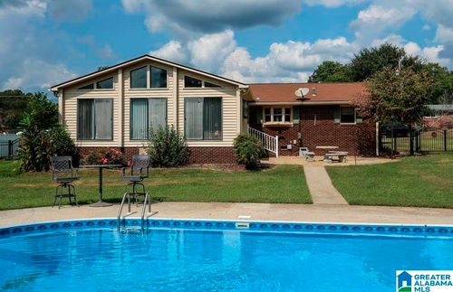 1324 Sunset Dr, Weaver, AL, 36277-4735 | Card Image