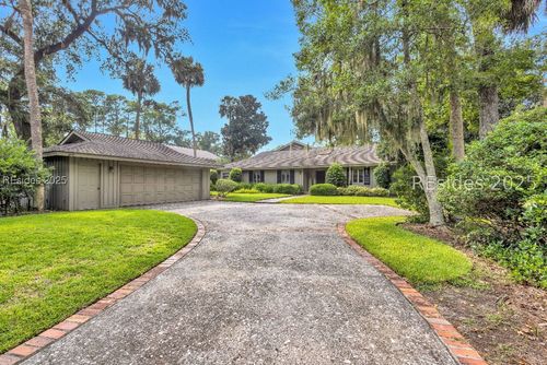 20 Woodbine Pl, Hilton Head Island, SC, 29928-4231 | Card Image