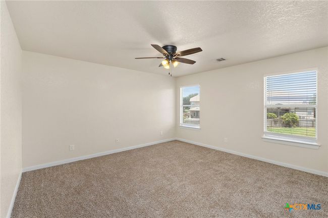 213 Springtree Pkwy, House other with 4 bedrooms, 3 bathrooms and null parking in Cibolo TX | Image 30