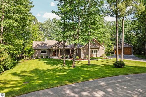 256 Sunview Ct, Fife Lake, MI, 49633-9643 | Card Image