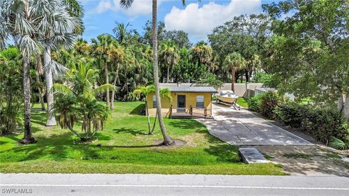 1931 Danford St, Naples, FL, 34112-6462 | Card Image
