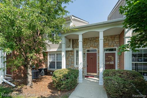 154-5681 Pine Aires Dr, Sterling Heights, MI, 48314-1350 | Card Image