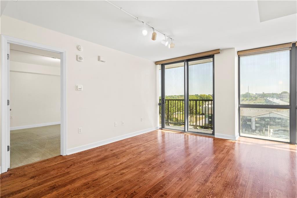 Admiral Blvd, Kansas City, MO 64106 #1