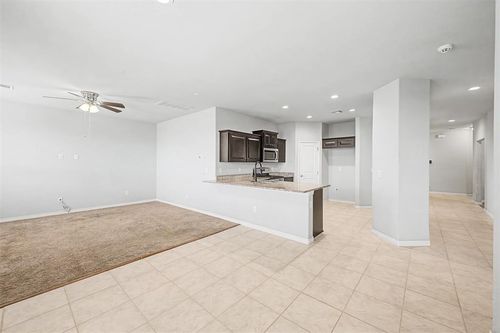 11220 Sw 36th St, Yukon, OK, 73099-3196 | Card Image