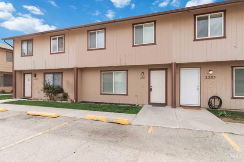 2287 S Loyolla Ln, Boise, ID, 83705-3873 | Card Image