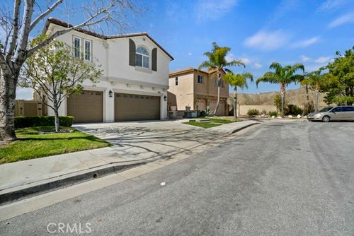 28661 Crystal Heights Ct, Canyon Country, CA, 91387 | Card Image