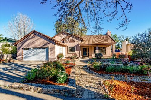 2908 Victoria Ct, Napa, CA, 94558-5873 | Card Image