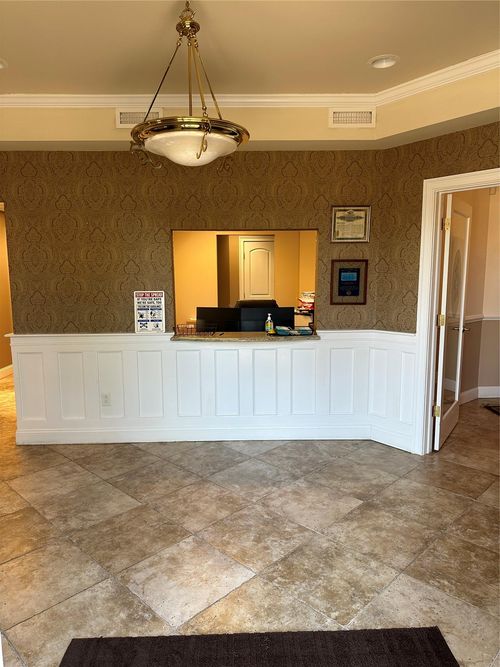 91 S Main St, New City, NY, 10956-3511 | Card Image
