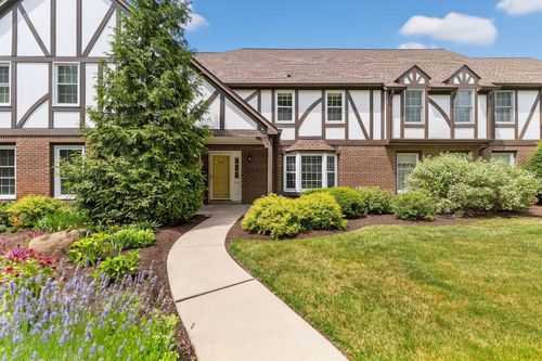 205 Allenberry Cir, Pittsburgh, PA, 15234-1001 | Card Image
