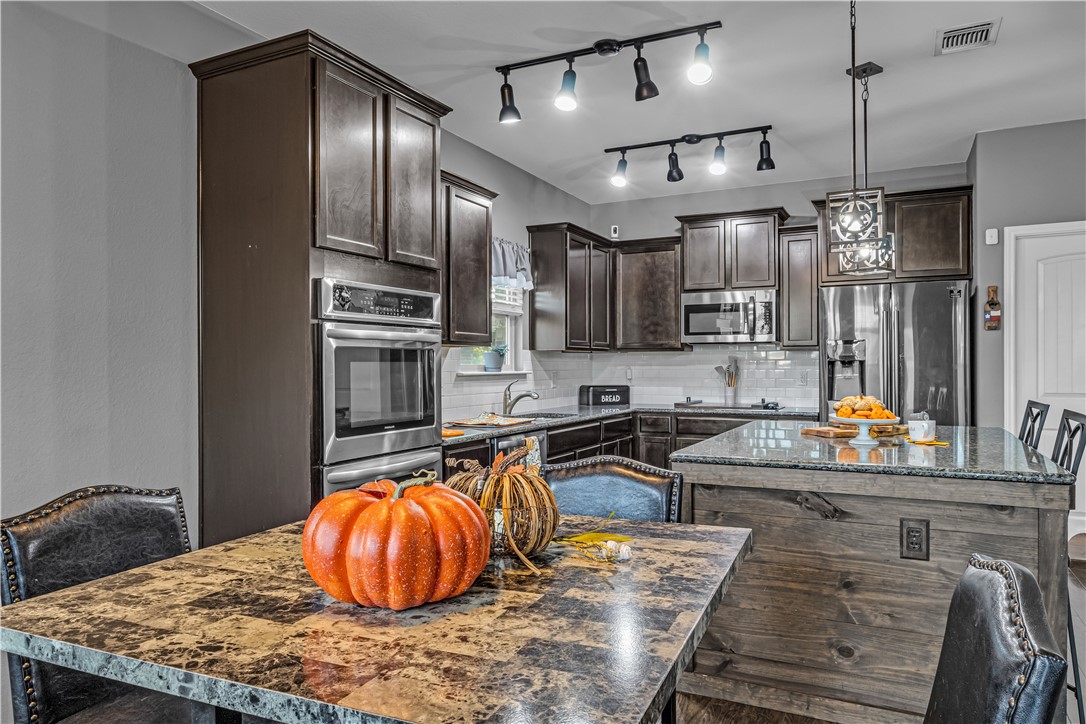 Othello Dr, Belton, TX 76513