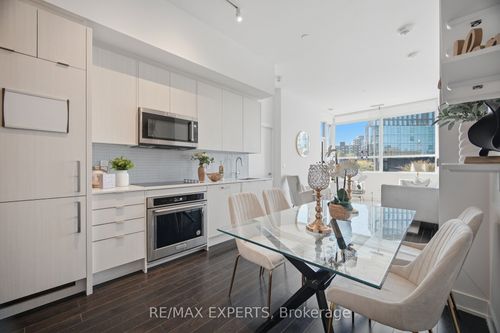 206-181 Bedford Rd, Toronto, ON, M5R0C2 | Card Image