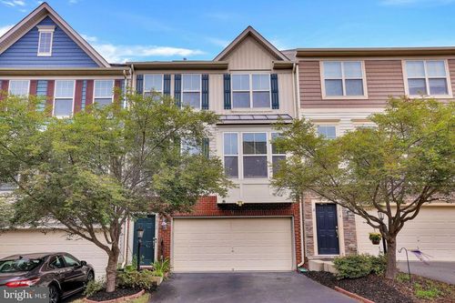 42712 Ogilvie Sq, ASHBURN, VA, 20148-4182 | Card Image