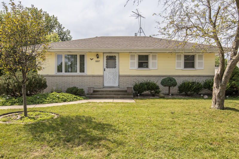 Norwich St, Milwaukee, WI 53220