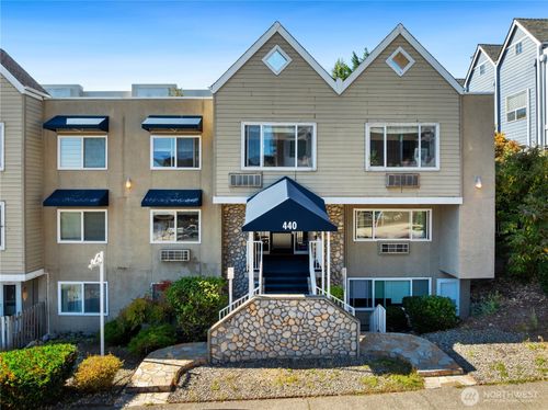 202-440 St Helens Ave, Tacoma, WA, 98402-2406 | Card Image