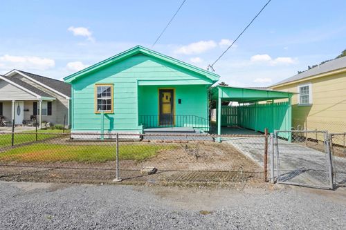 210 E Tenth St, Thibodaux, LA, 70301 | Card Image