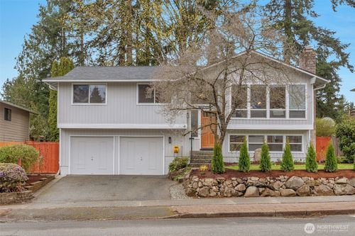 17414 Brook Blvd, Bothell, WA, 98012-6439 | Card Image