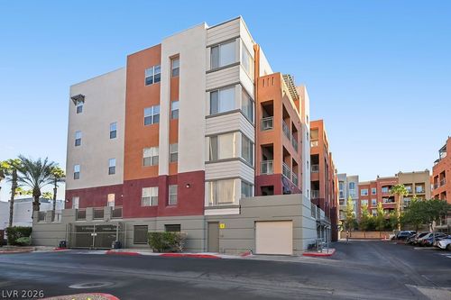 301-47 E Agate Ave, Las Vegas, NV, 89123-6060 | Card Image