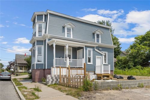 406 Cahill St, Providence, RI, 02905-2031 | Card Image