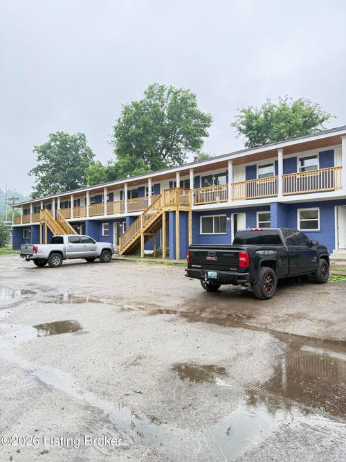 1710 Gagel Ave, Louisville, KY, 40216 | Card Image