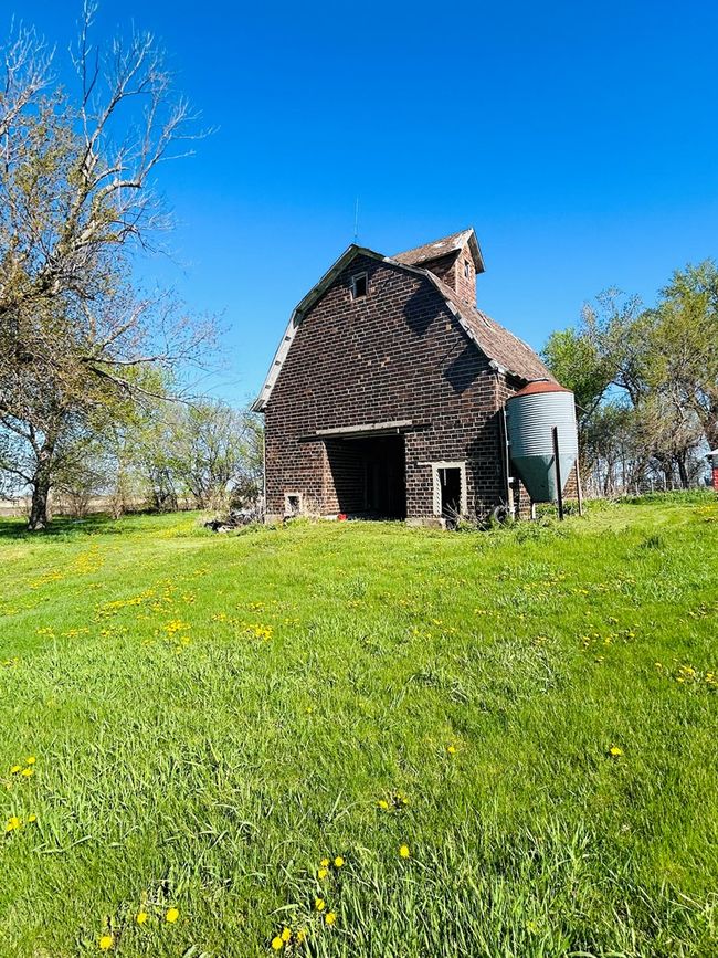 2271 200th Street, Home with 4 bedrooms, 1 bathrooms and 2 parking in Humboldt IA | Image 13