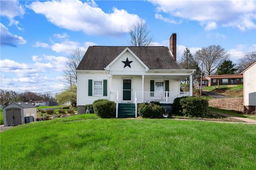 236 Alameda Rd, City of But NW, PA, 16001 | Card Image