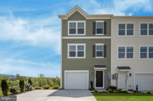 480 Sophie St, STRASBURG, VA, 22657-4388 | Card Image