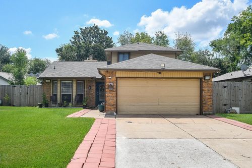 5011 Kleinway Dr, Houston, TX, 77066-4321 | Card Image