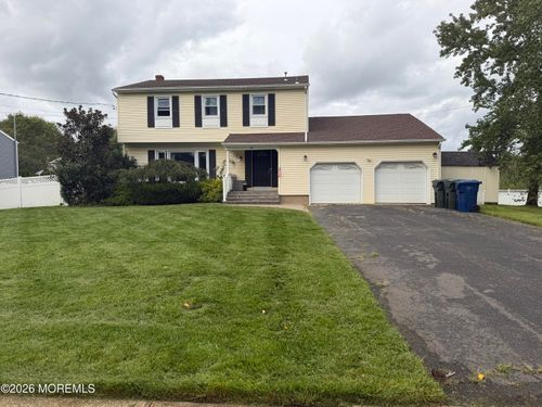 19 Fieldstone Ln, OCEAN, NJ, 07712-3419 | Card Image