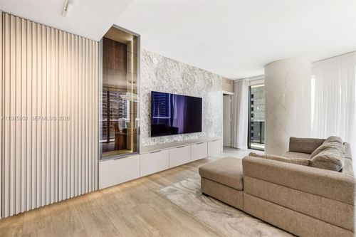 apt-2303-45 Sw 9th St, Miami, FL, 33130-3978 | Card Image