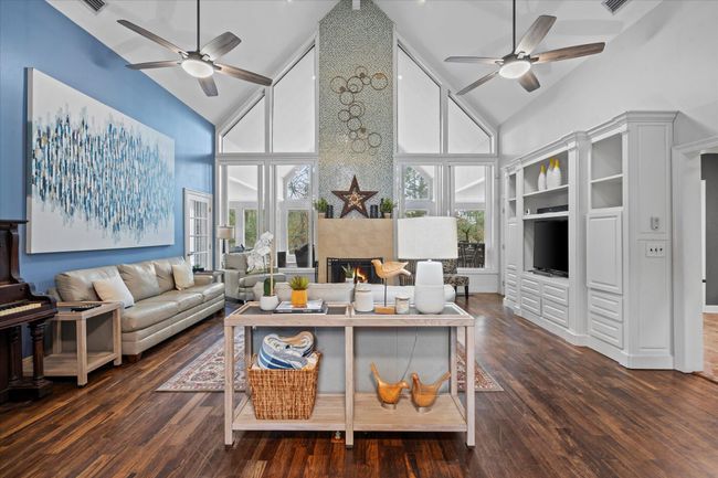 Great Room | Image 10