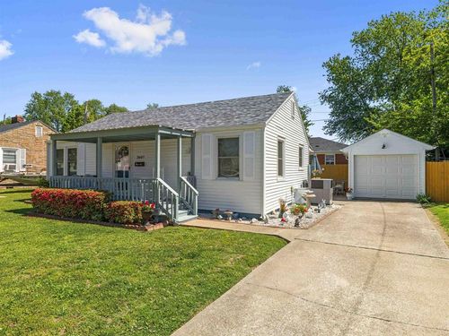 2607 E Cloverdale Dr, Owensboro, KY, 42303-5571 | Card Image