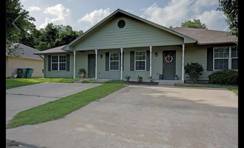 901 W Birge St, Sherman, TX, 75092-5101 | Card Image