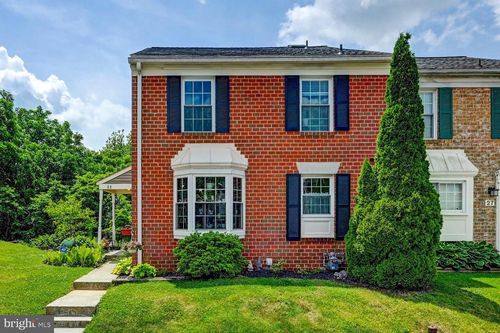 29 Silverton Ct, COCKEYSVILLE, MD, 21030-2445 | Card Image
