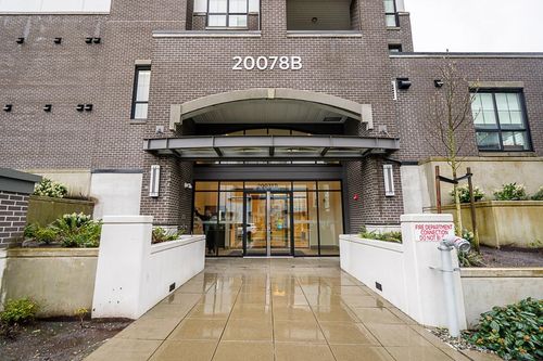 b607-20078 85 Ave, Langley, BC, V2Y3Z3 | Card Image