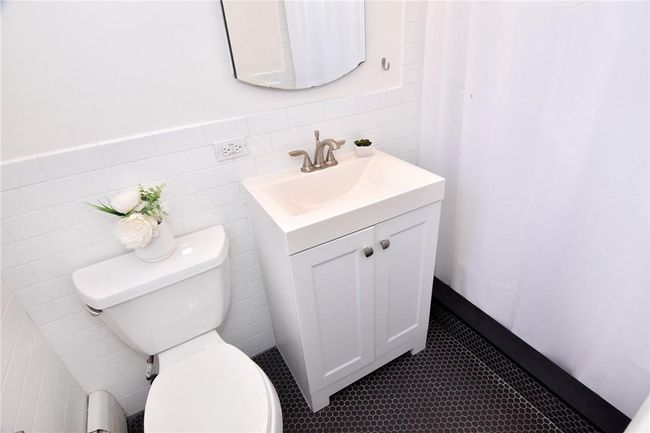 APT-2R - 445 Broadway, Home with 2 bedrooms, 2 bathrooms and null parking in Hastings On Hudson NY | Image 10