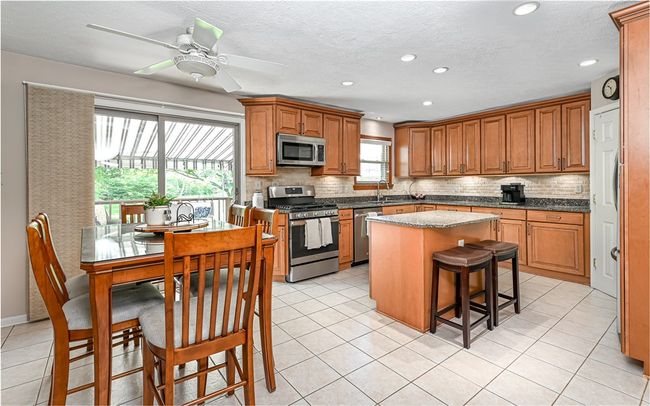 3150 Sundance Ct, House other with 4 bedrooms, 4 bathrooms and 2 parking in Allison Park PA | Image 9