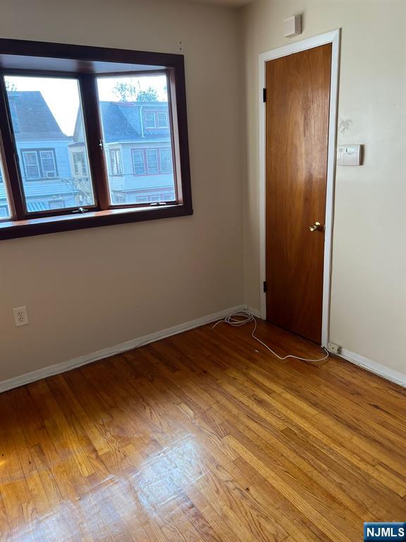 Residential Income in Irvington 3